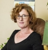 Headshot of Professor Marlene Goldman.